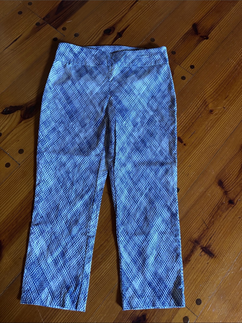 Blue Patterned Women’s Capris- Classic Straight Fit